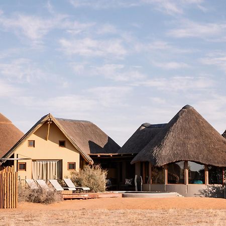 Kalahari Red Dunes Lodge Kalkrand ภายนอก รูปภาพ