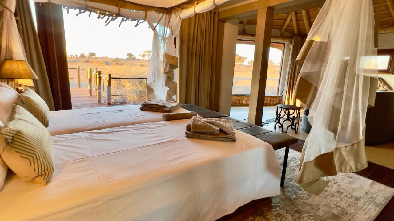 Kalahari Red Dunes Lodge Kalkrand ภายนอก รูปภาพ