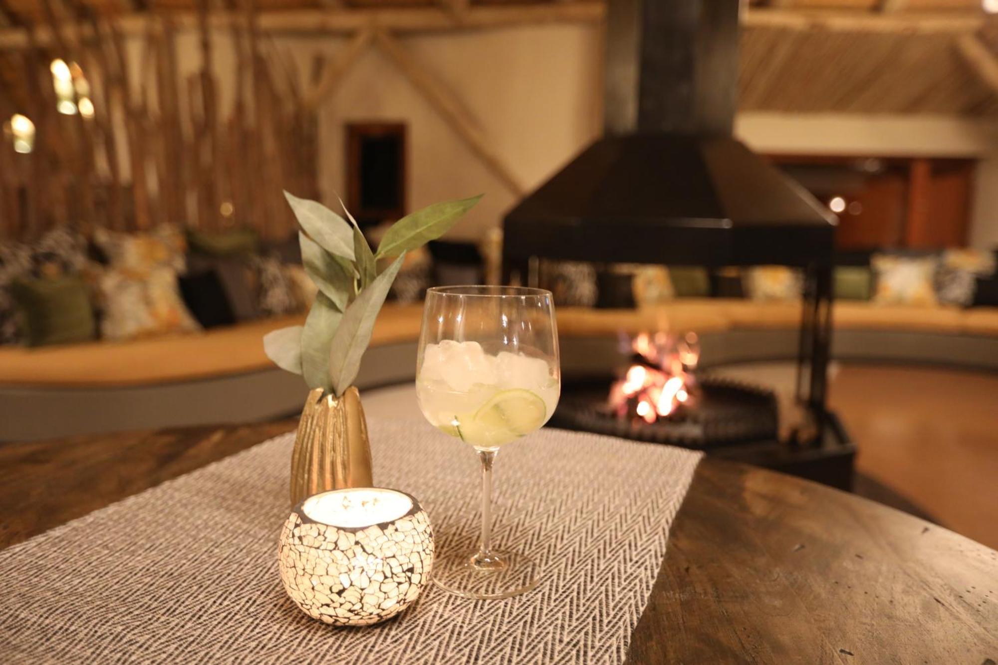 Kalahari Red Dunes Lodge Kalkrand ภายนอก รูปภาพ