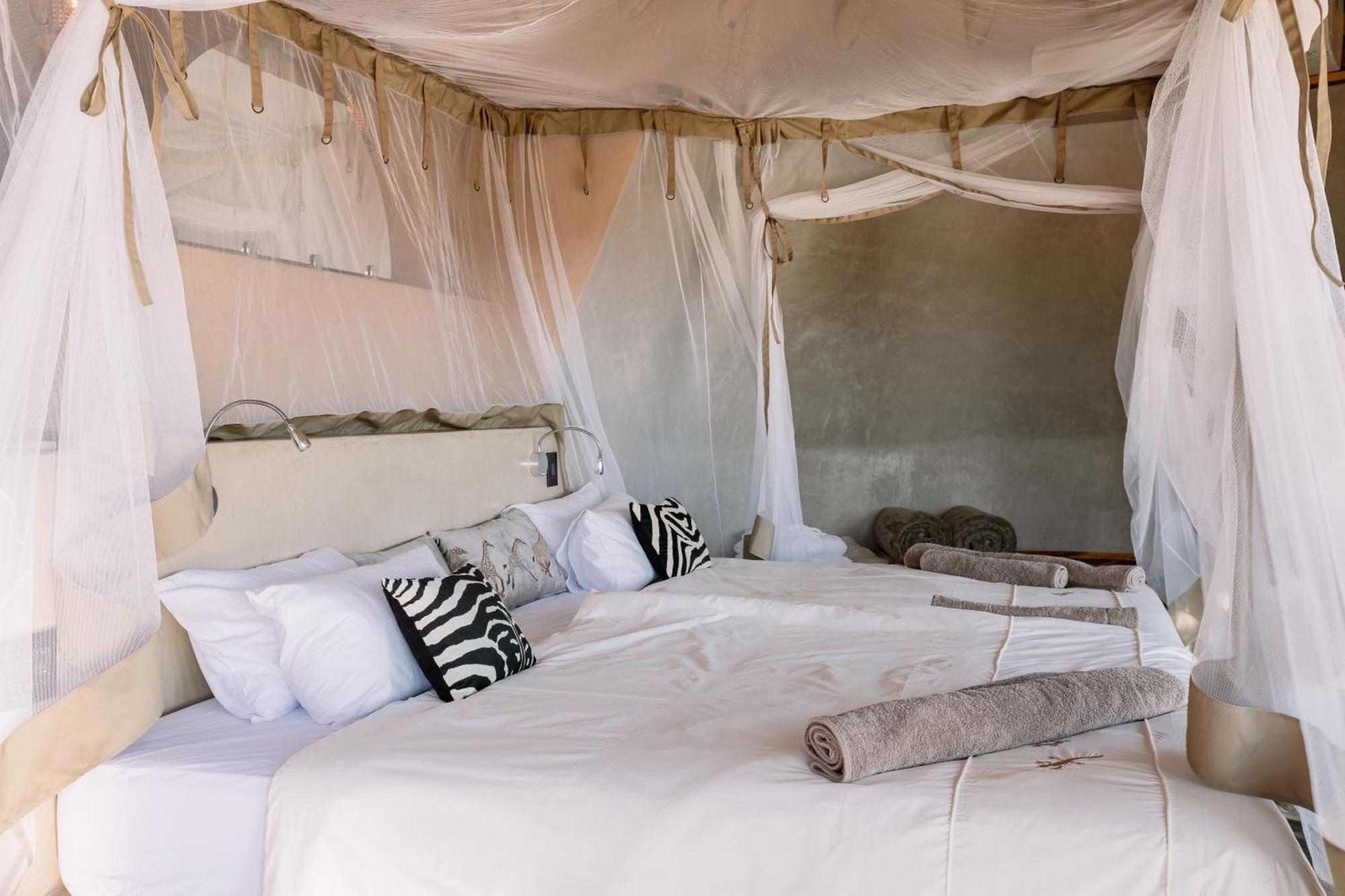 Kalahari Red Dunes Lodge Kalkrand ภายนอก รูปภาพ